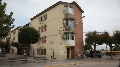 Un dels blocs d'habitatges del Grup Sant Isidori de Mollerussa
