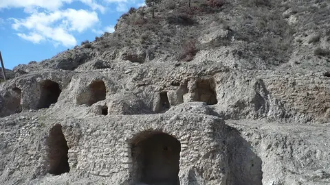 Monument dels Trullets a Algerri