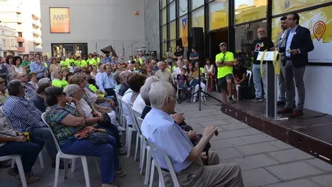 Acte inauguració plaça 1 d'Octubre a Mollerussa