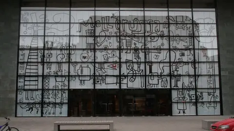 Mural que va presidit el saló del Llibre l'any 2015