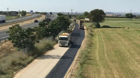Obres en el lateral de A-2 a Bell-lloc