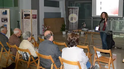 La xerrada de Pilar Vilajoana en el marc de la campanya Tracta'm bé