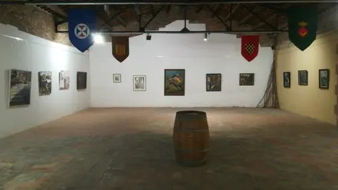 Exposició 'Més enllà de la natura més ençà de la ciutat' del Castell del Remei