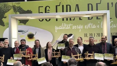 Les cooperatives centenàries premiades amb el seu guardó.