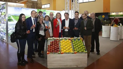 Els candidats del PSC a les eleccions del 2019 visiten la Fira de Sant Josep