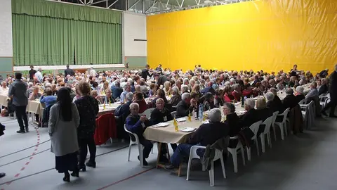 Dinar en la Trogaba de Gent Gran de la Noguera