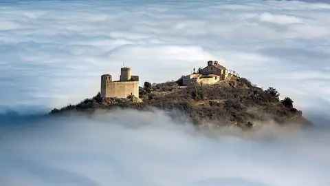 Castell i Col·legiata de Mur CRÈDIT Llibert Cases ok