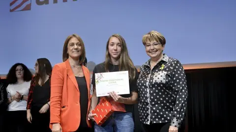 Ares Capdevila, guanyadora del Premi Territorial Lleida del concurs 'Ficcions' -  AMIC