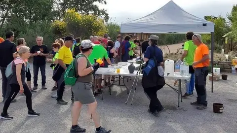 Un punt d'avituallament en la Marxa Mascançà