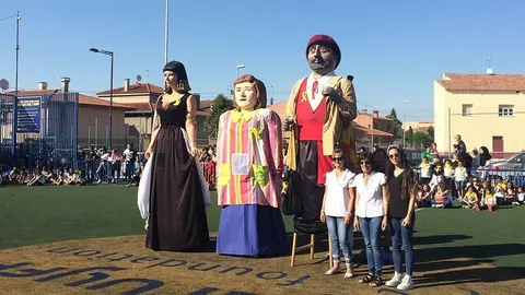 Geganta Ignàsia, Lo Parrot i la Cleopatra a l'escola Ignasi Peraire