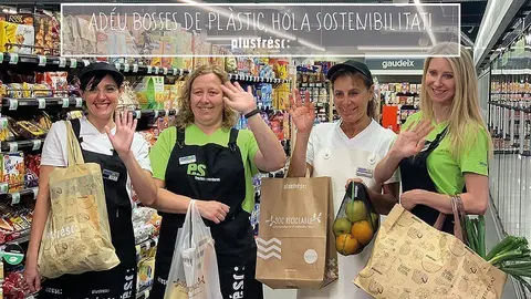 Plusfrésc diu adéu al plàstic