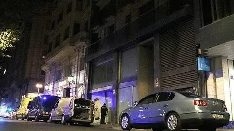 Serveis d'Emergències i Mossos d'Esquadra a l'avinguda Francesc Macià