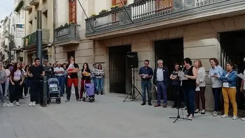 Concentració de rebuig a la sentència davant de l'Ajuntament de les Borges