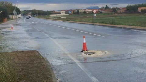 Clavegueres a la Ronda Ponent de Mollerussa