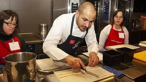 Joel Castanyé en el taller Cuina entre amics a la Boscana