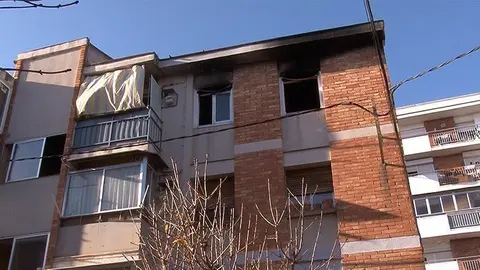 Habitatge dels blocs Jaume d'Urgell de Mollerussa que es va incendiar