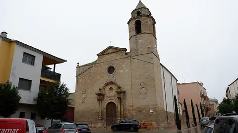Imatge de l'esglèsia Sant Joan Baptista tancada al públic