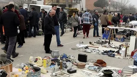 El mercat d'Antiguitats d'Arbeca, se celebra els diumenges al matí