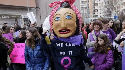 La manifestació del 8M a Lleida convocada per Marea Lila
