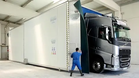 Desinfecció de camions per lluitar contra la COVID-19 @OPP Group