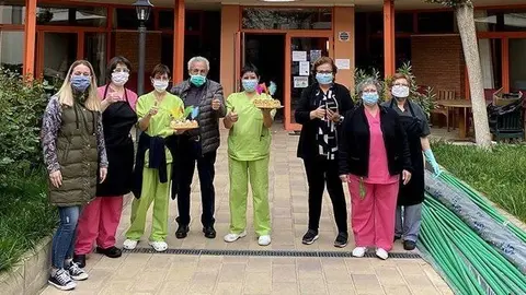 Enric Mir lliurament de mones a la residència