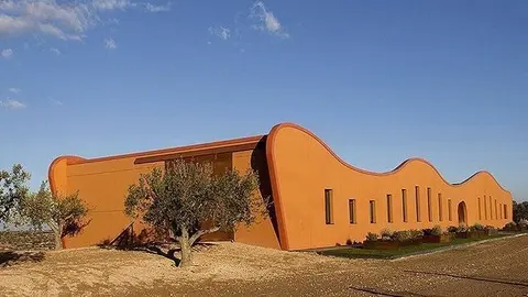 Imatge de l'edifici del celler Boldú