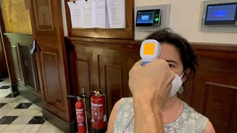 Termòmetres digitals d’alta precisió facilitats per la Diputació
