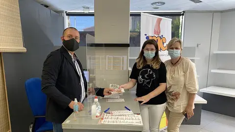 Àlex Català bescanvia els darrers molleuros de la campanya