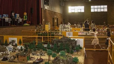 Primera Playmopalau la fira dels Clicks del Pla d'Urgell