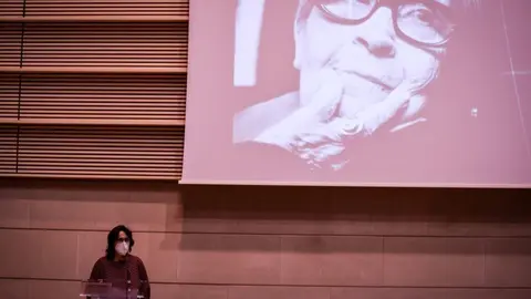 Elisenda Belenguer en la seva intervenció en els Premis 2N de la Baula de Lleida - Eduard Subirats i Ferré