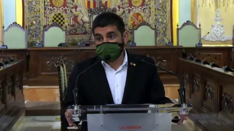 Captura de pantalla del conseller de Treball, Afers Socials i Famílies, Chakir el Homrani, durant la roda de premsa a la Paeria de Lleida, el 10 de novembre del 2020. (Horitzontal)