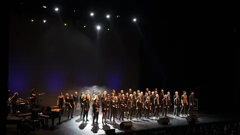 L'Orfeó Lleida porta el Christmas.cat al Teatre l'Amistat de Mollerussa 1