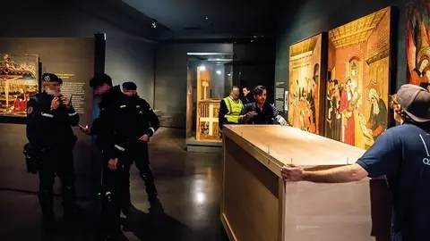 Operació trasllat, Art de Sixena amb treballadors transports contractada per l'Aragó