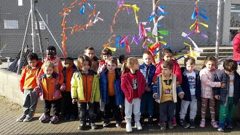 Els alumnes de l'escola les Arrels Dia de la Pau 21
