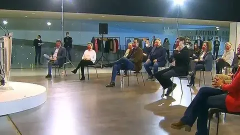Òscar Ordeig, i el president Pedro Sánchez acte central de campanya PSC