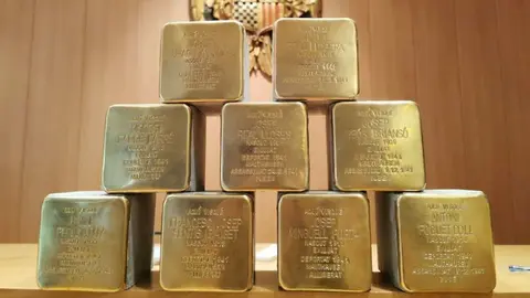 Els 9 llambordins Stolperstein a Tàrrega - Ajuntament de Tàrrega