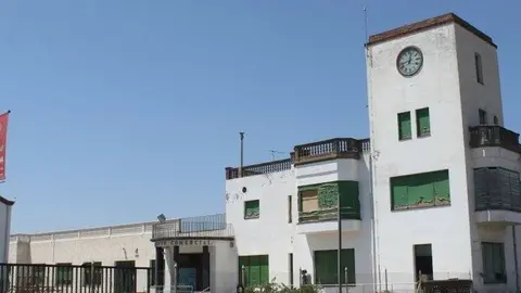 L'antic edifici comercial i residencial de Cal Trepat