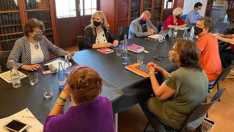 Reunió de Violant Cervera amb representants del Tercer Sector @Govern