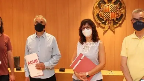 Acte de signatura a la Casa Consistorial de Tàrrega