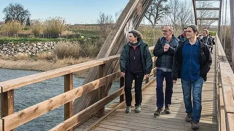 Miquel Pueyo i SergiTalamonte en una visita als aiguamolls de Rufea @Paeria