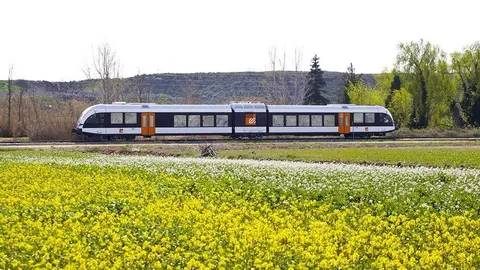Imatge del tren panoràmic Lleida La Pobla de Segur @FGC
