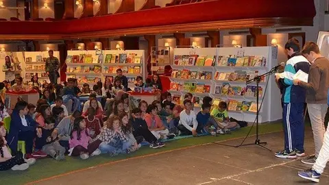 Martó de lectura en el Saló del Llibre @JosepA.Pérez