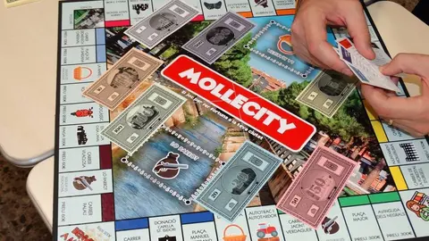 El taulell de joc de 'Mollecity', impulsat per Jordi Noguer i Oriol Farràs i creat conjuntament amb Marta Timoneda - Foto: Marina Pallàs Barta