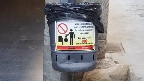 Microcampanya de residus al centre històric de Balaguer