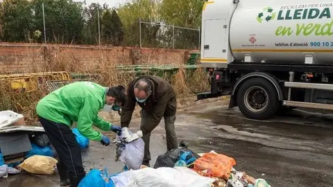 Recollida de deixalles a Lleida.