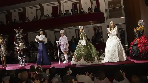 Els vestits guanyadors del Concurs mollerussenc ©JosepAPérez
