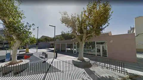 Edifici de la cafeteria i punt d'informació d'Ivars d'Urgell ©Territoriscat