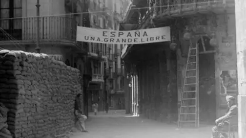 Lleida després de l'ocupació franquista, 1938, Institut d'Estudis Ilerdencs, fons Porta.