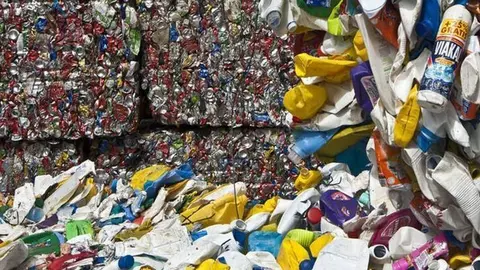 Prevenir la generació de residus o per valoritzar-los ©Govern