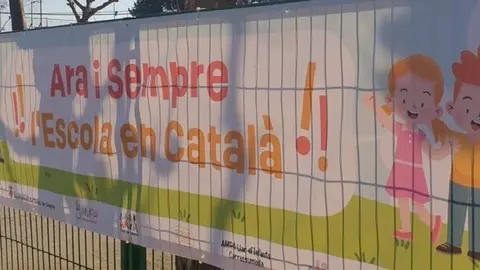 Model escola en català